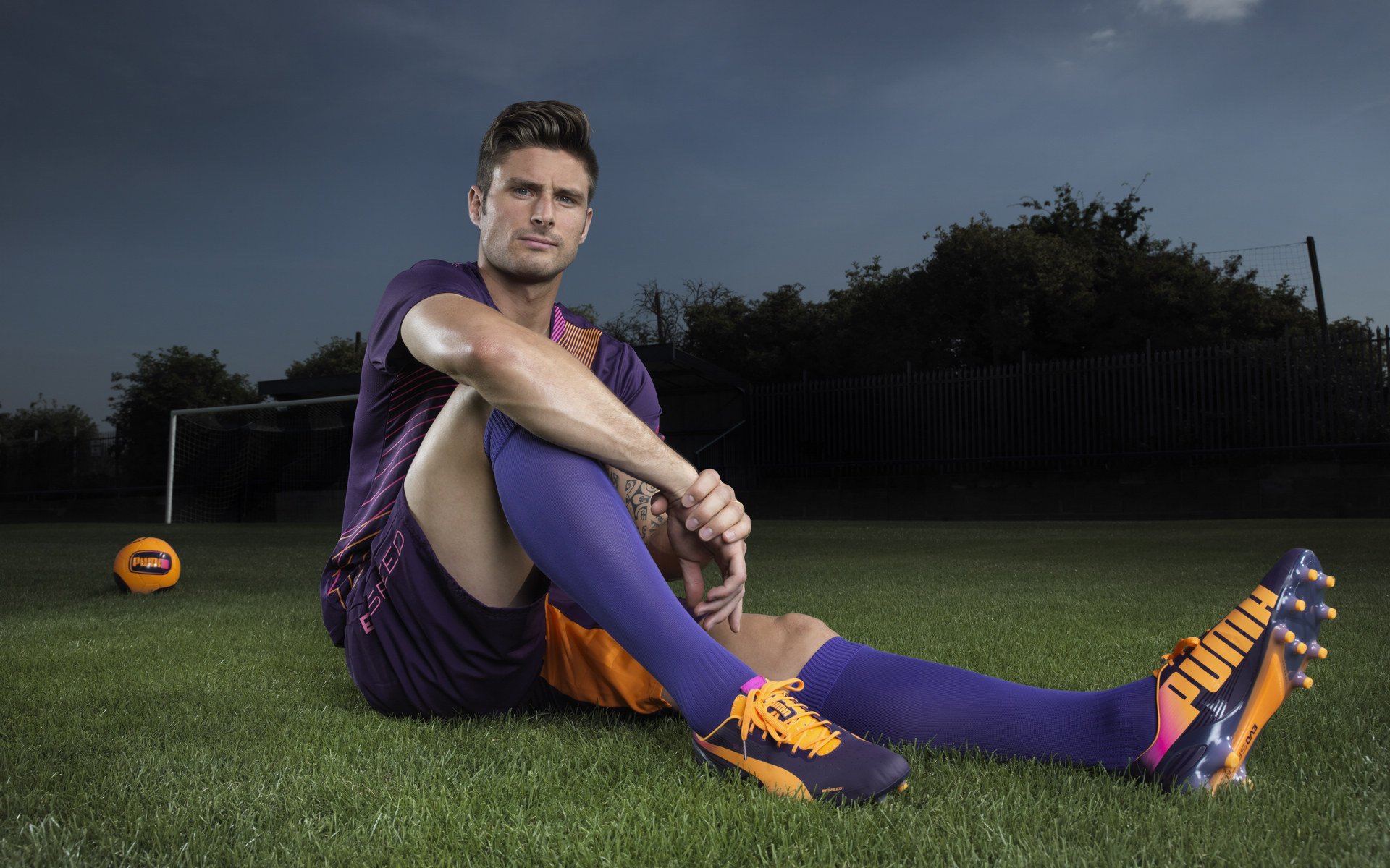 哈兰德在关键战中的表现成为胜负分水岭，哈兰德有多强