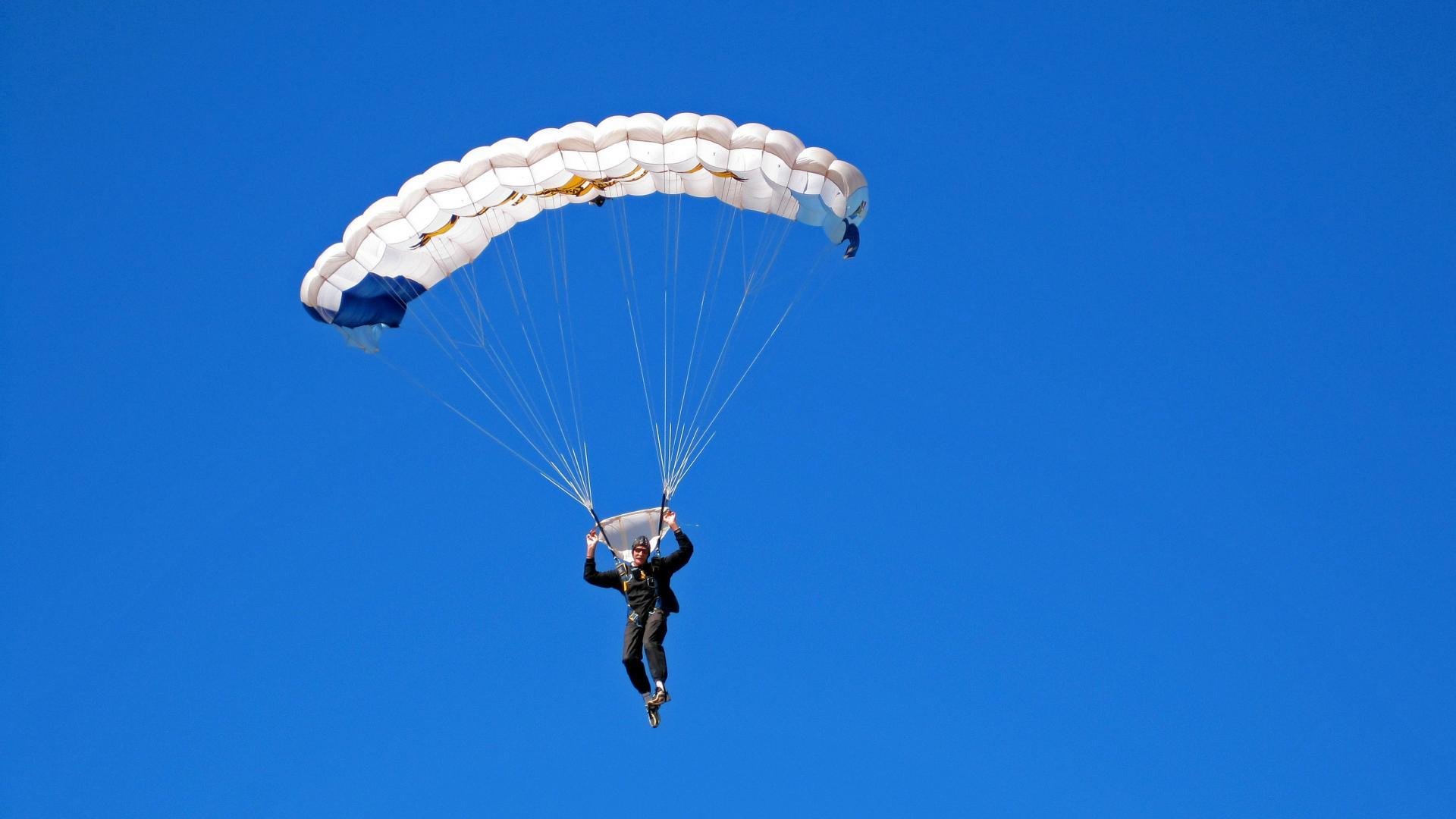 DOTA2团队配合完美逆转,dota2团队装